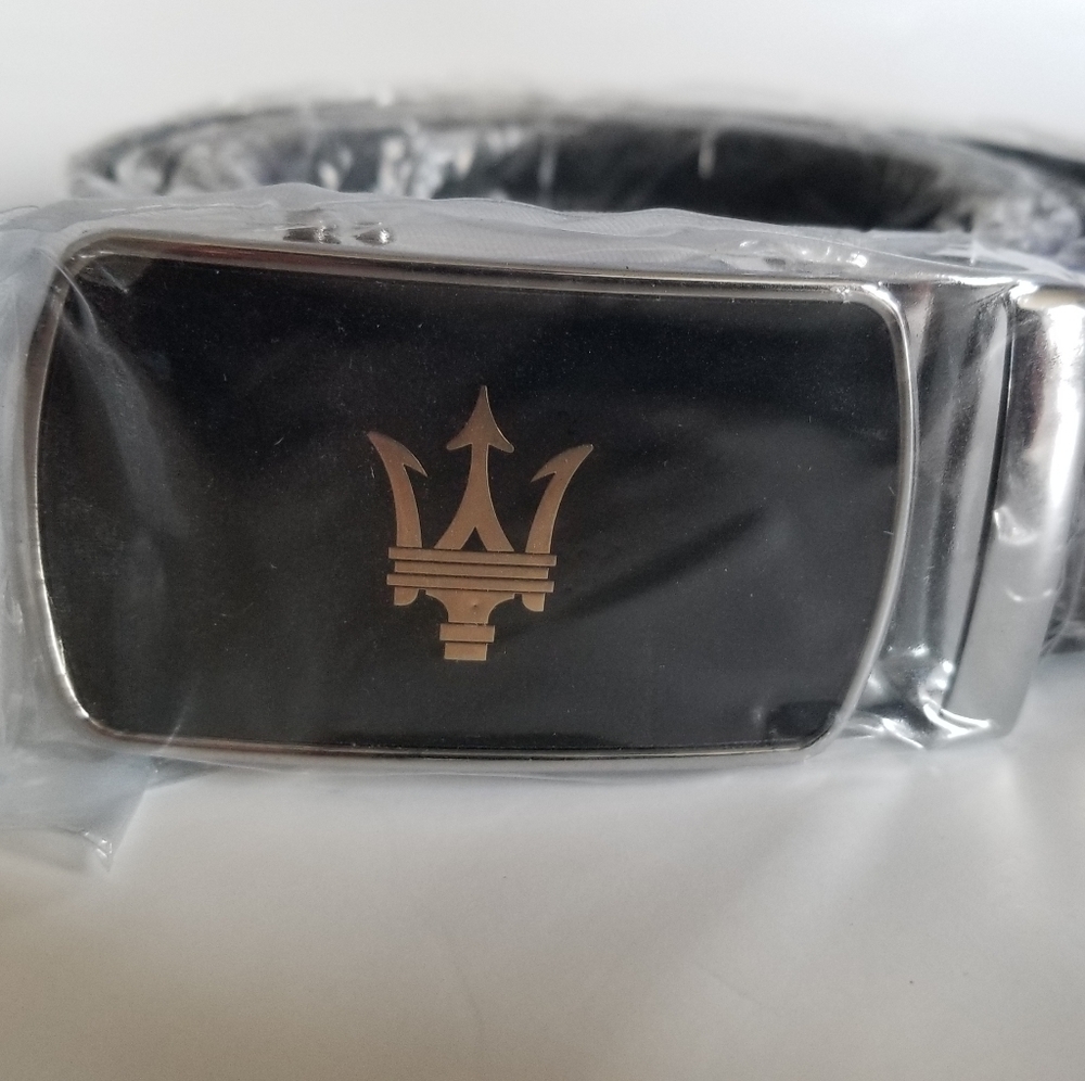 Brand New Maserati Leather Belt with Silver Buckle Size 44/110